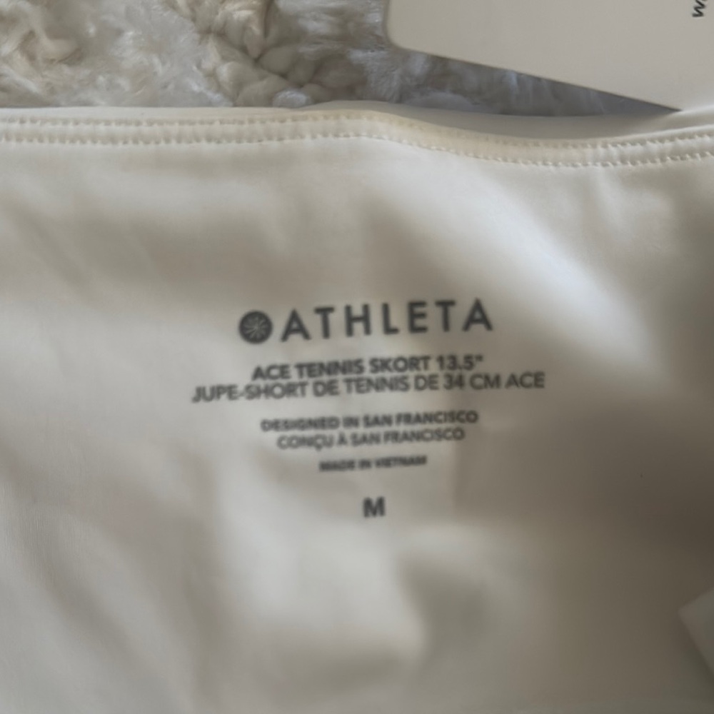 Athleta White Tennis Skort
Size Medium - Picture 5 of 5